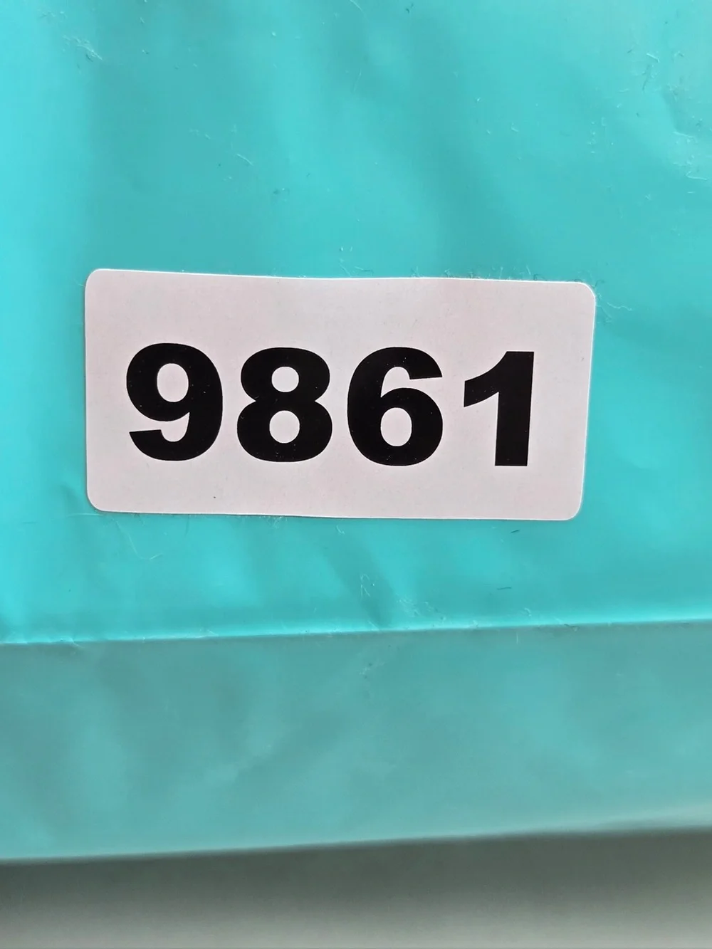 NWOT QUINCE Premium Down Pillow Medium King 9861